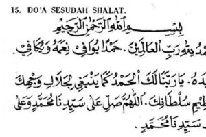 Bacaan Setelah Sholat Maghrib Malam Jumat