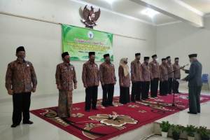 Bagaimana Pelaksanaan Wakaf Di Indonesia