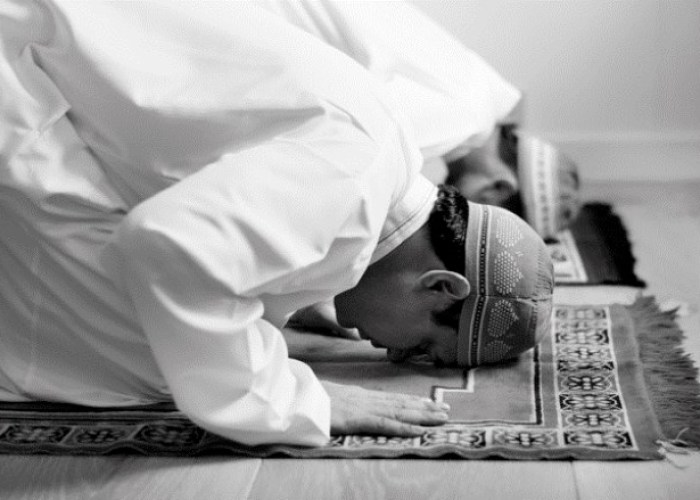 Surat Yang Dibaca Sholat Tahajud