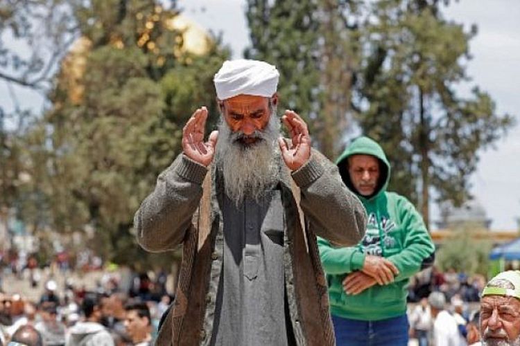 Hukum Tidur Sebelum Sholat Jumat. 8 Adab Muslim dari Sunnah Nabi Muhammad SAW saat Hari Jumat