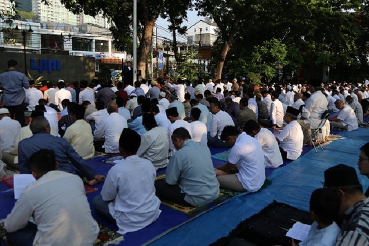 Sholat Idul Adha Berapa Kali Takbir. Ini Tata Cara Salat Idul Adha, Jangan Lupa Takbir Tujuh Kali Rakaat