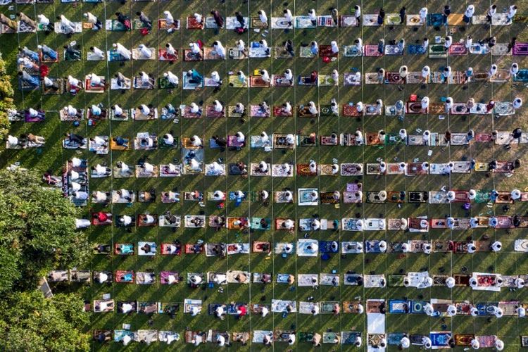 Sholat Jumat Ketika Idul Adha. Bagaimana Seharusnya Sholat Jumat Jika Bertepatan Dengan Hari