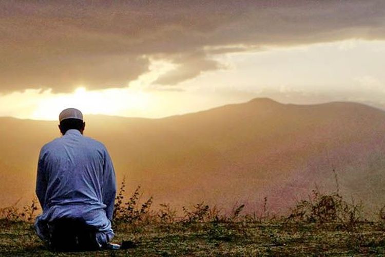 Waktu Sholat Dhuha Kota Madiun. Kapan Waktu Mulai dan Akhir Sholat Dhuha? Simak Ulasannya