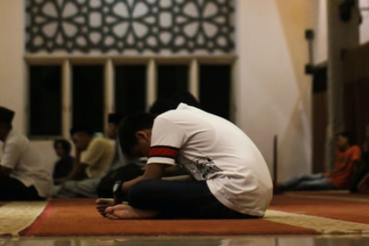 Sholat Hajat Setelah Sholat Fardhu. Waktu Terbaik Shalat Hajat, Lakukan di Waktu Ini agar Keperluan