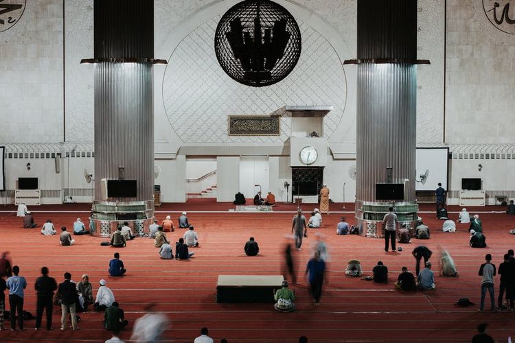 Sebutkan Rukun Shalat Dalam Kitab Safinah. Ketahui, Ini 17 Rukun Sholat dan Tingkatan Niat, Yuk Terus