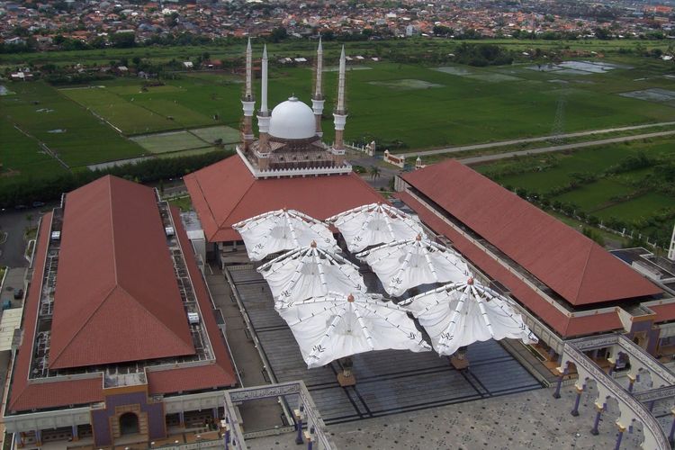 Jadwal Sholat Semarang Bulan Oktober 2021. Agar Tepat Waktu, Berikut Jadwal Sholat di Kota Semarang pada