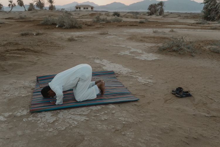 Doa Sholat Hajat Bahasa Arab Dan Artinya. Doa Sholat Hajat, Bahasa Arab, Latin Beserta Artinya