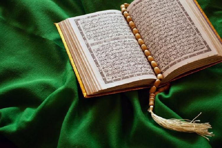 Surat Pendek Yang Dibaca Saat Sholat Subuh. Tidak Dianjurkan Baca Surah Pendek pada Waktu Sholat Subuh