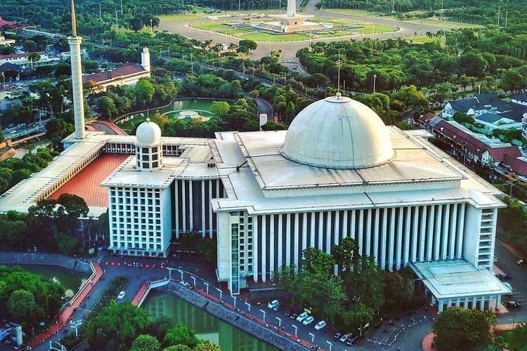 Waktu Sholat Untuk Jakarta Dan Sekitarnya. Jadwal Waktu Shalat DKI Jakarta dan Sekitarnya, Minggu 18 Juli 2021