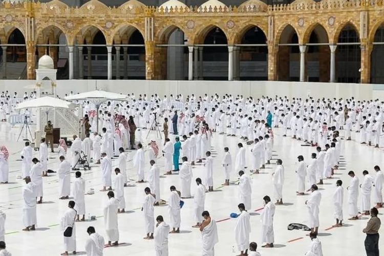 Pahala Sholat Tarawih Malam Ke 16. Keutamaan Sholat Tarawih Malam ke-15 dan ke-16 Bulan