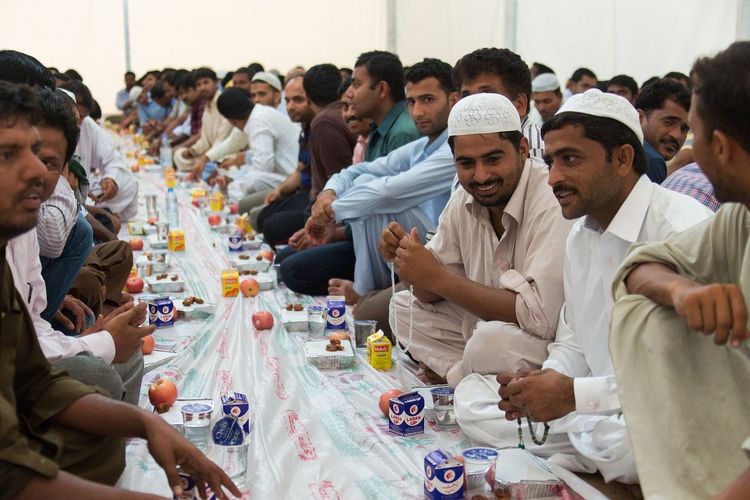 Doa Buka Puasa Syawal Latin. Doa Buka Puasa Syawal Latin, Arab dan Artinya dalam Bahasa