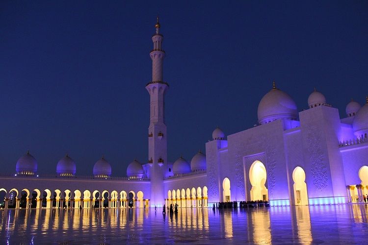 Sholat Tasbih Di Malam Lailatul Qadar. Jelang Malam 23 Ramadhan 2021, Tata Cara Sholat Tasbih di