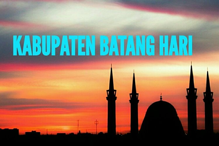 Jadwal Buka Puasa Ramadhan 2021 Jambi. Jadwal Buka Puasa dan Sholat Wilayah Batang Hari, Senin 3 Mei