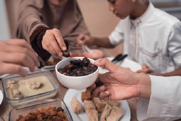 Doa Buka Puasa Puasa Arafah. Doa Buka Puasa Arafah, Lengkap dengan Bacaan Niat dan