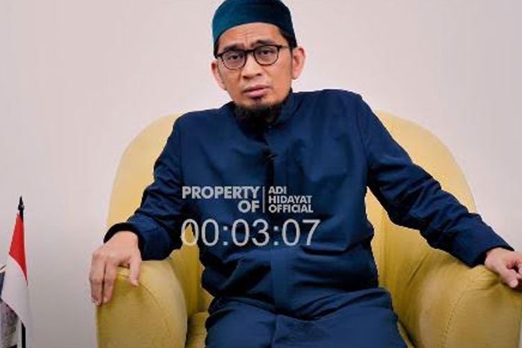 Shalat Ied Di Rumah Adi Hidayat. Sholat Idul Adha 2021 di Rumah Apa Mengurangi Pahala? Ustadz