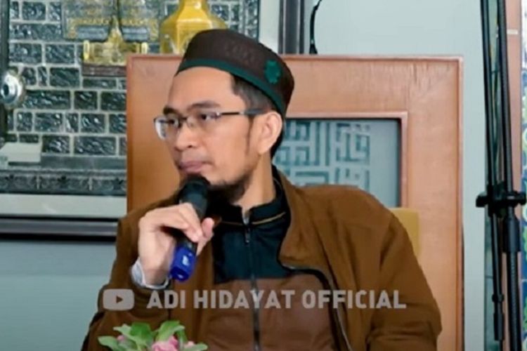 Puasa Muharram Ustadz Adi Hidayat. Apa saja Amalan dan Keutamaan Bulan Muharram yang Sesuai