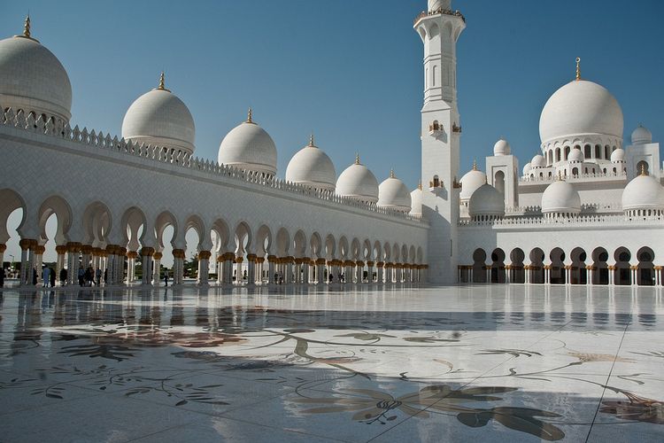 Mengapa 10 Muharram Disebut Lebaran Anak Yatim. Apa Maksud Hari Asyura 10 Muharram Disebut Sebagai Hari Raya