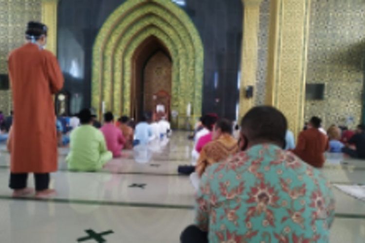 Apa Itu Sunnah Shalat Jumat. Sebelum Sholat Jumat Sholat Apa Dulu? Ini Sunnah Nabi