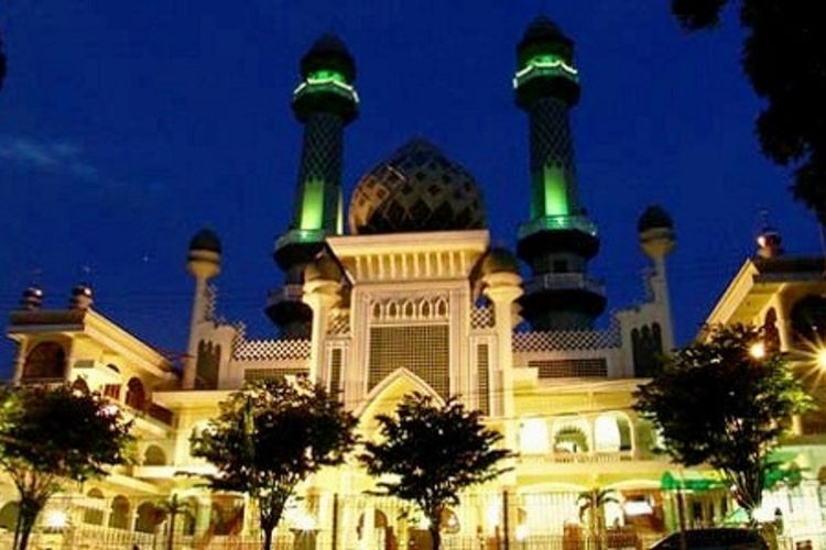 Jadwal Sholat Malang Hari Ini 2021. Jadwal Sholat Kota Malang dan Sekitarnya, Minggu 12 September