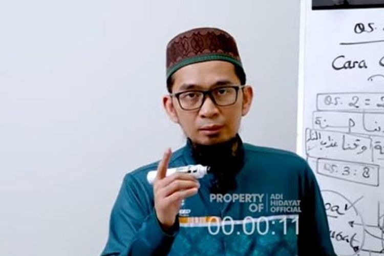 Sholat Tahajud Ustadz Adi Hidayat. Amalkan Ini Setelah Shalat Tahajud, Ustadz Adi Hidayat: Bakal