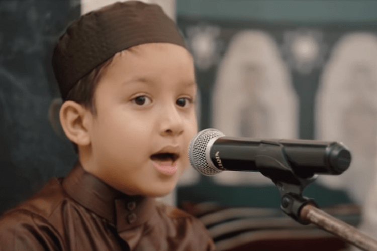 Sholawat Nabi Muhammad Hadi Assegaf. Lirik Sholawat Ya Ayyuhan Nabi – Muhammad Hadi Assegaf, Arab