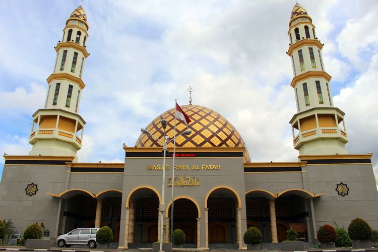 Jadwal Waktu Sholat Lombok Timur 2021. Jadwal Sholat Wilayah Priangan Timur Jumat 15 Oktober 2021