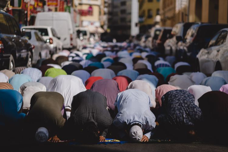 Kenapa Lelaki Wajib Shalat Jumat. Alasan Mengapa Laki-laki Diwajibkan Sholat Jumat Namun