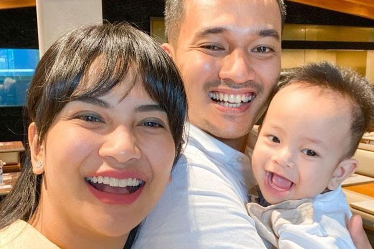 Rajin Sedekah Ke Anak Yatim. Vanessa Angel Rajin Bersedekah Semasa Hidup, Erix Soekamti