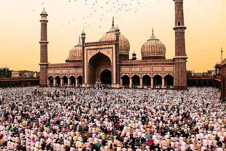 Khutbah Jumat Keutamaan Shalat Berjamaah. Teks Khutbah Jumat Singkat Padat dan Bermakna tentang