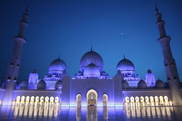 Apakah Mandi Wajib Setelah Imsak Membatalkan Puasa. Jadwal Imsak dan Buka Puasa Kota Mojokerto Lengkap dengan