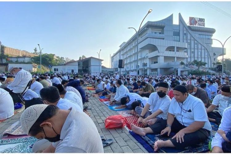 Sholat Idul Fitri Selesai Jam Berapa. NIAT dan Tata Cara Sholat Idul Adha: Jam Berapa Sholat Idul Adha