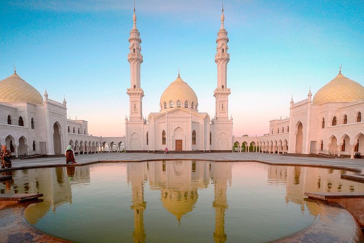 Panduan Shalat Tarawih Di Rumah Pdf. Bacaan Bilal Shalat Tarawih 23 Rakaat Lengkap Arab dan Latin