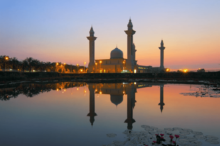 Jam Berbuka Puasa Area Bandung. Jadwal Imsak dan Buka Puasa Sabtu, 24 April 2021 untuk Wilayah