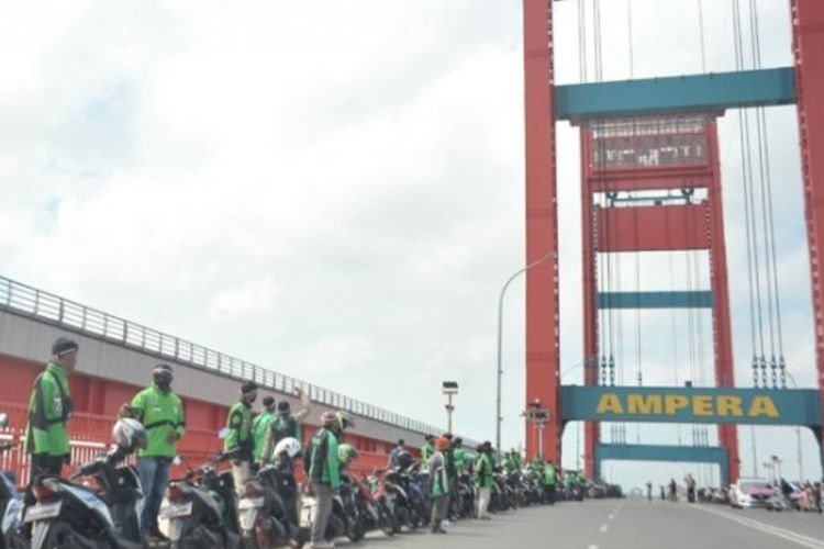 Jadwal Sholat Palembang Dan Sekitarnya. Jadwal Shalat untuk Palembang dan Sekitarnya Pada Hari Ibu, 22