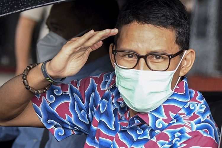 Poster Selamat Menjalankan Ibadah Puasa. Unik! Ucapan Selamat Berpuasa Ala Menparekraf Sandiaga Uno