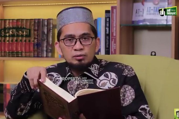 Surat Yang Harus Dibaca Sholat Tahajud. Baca 2 Surat Ini saat Sholat Tahajud, Ustadz Adi Hidayat: Pekerjaan