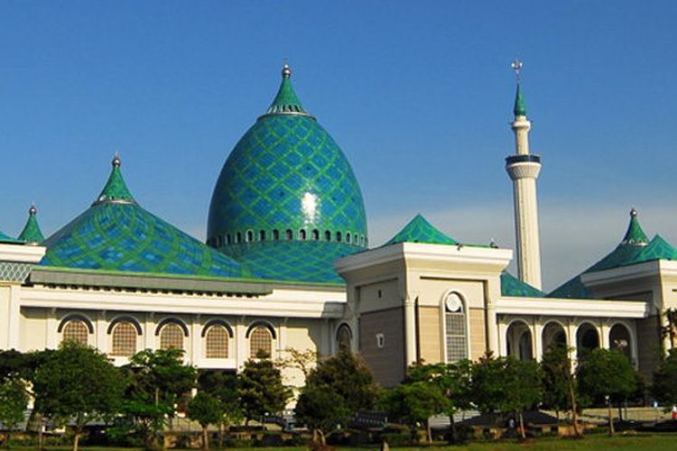 Jam Sholat Dhuha Hari Ini Surabaya. Jadwal Sholat Dhuha Hari Ini 5 Juni 2022 Surabaya, Lengkap Niat