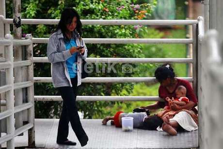 Akibat Memberi Sedekah Kepada Pengemis. Ini Alasan Mereka yang Tidak Lagi Beri Uang ke Pengemis