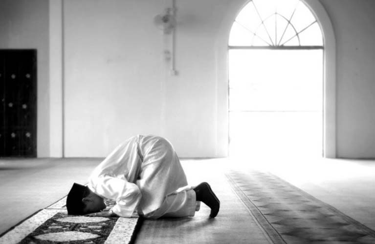 Shalat Istikharah Untuk Meminta Petunjuk. Niat Shalat Istikharah, Doa, Bacaan, Tata Cara dan Hasilnya