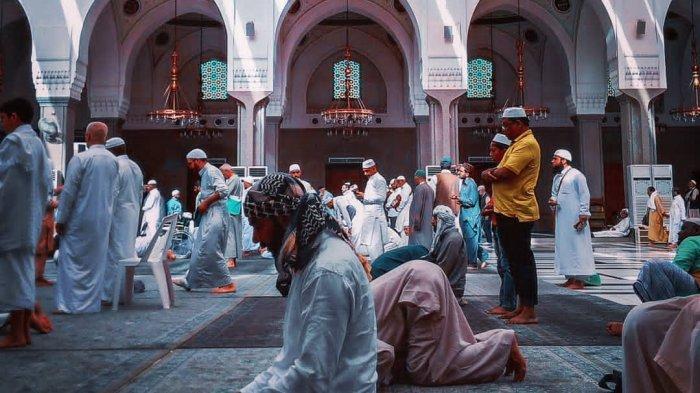 Jam Berapa Sholat Tahajud Di Bulan Ramadhan. Tata Cara dan Niat Salat Tahajud di Bulan Ramadan, Ini Waktu