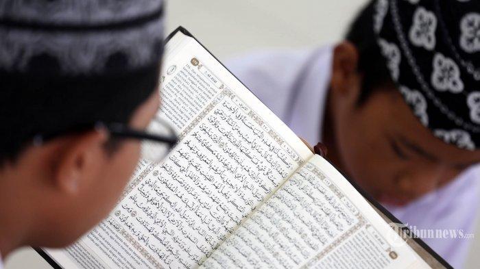 Niat Sholat Tahajud Dan Surat Yang Dibaca. Surat-Surat Pendek Yang Biasa Dibaca Saat Sholat Tahajud