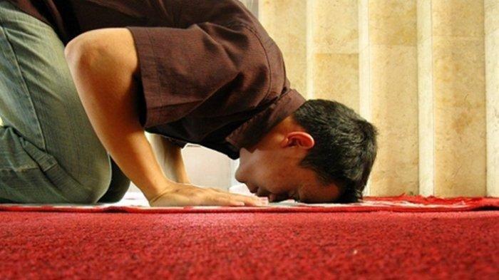 Wirid Setelah Sholat Bahasa Arab. Doa & Dzikir Setelah Sholat Tahajud Dalam Bahasa Arab Latin dan