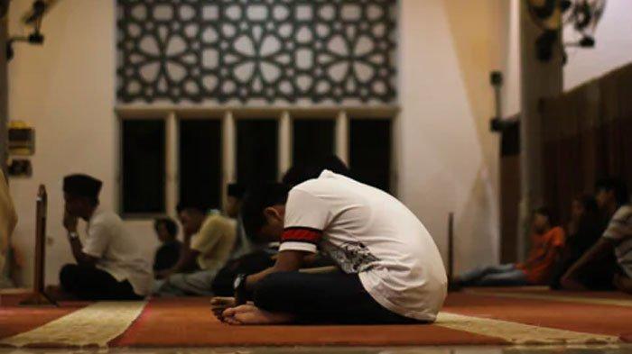 Doa Setelah Sholat Taubat Nasuha Latin. Bacaan Doa Setelah Sholat Taubatan Nasuha Lengkap dengan