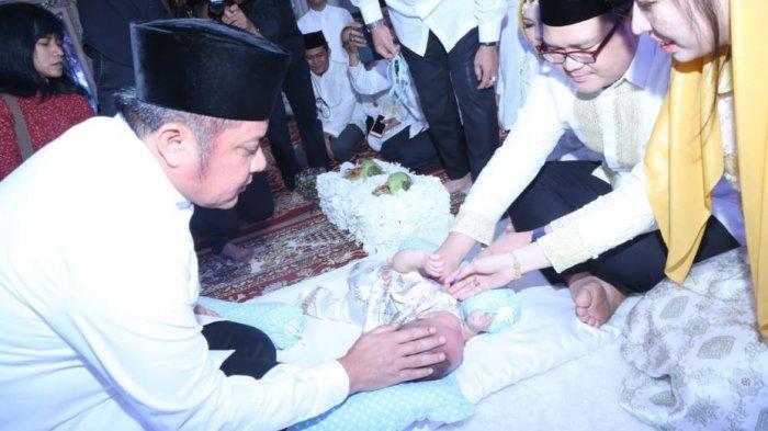 Contoh Undangan Syukuran Gunting Rambut. Contoh Kumpulan Kata-Kata Undangan Aqiqah Online