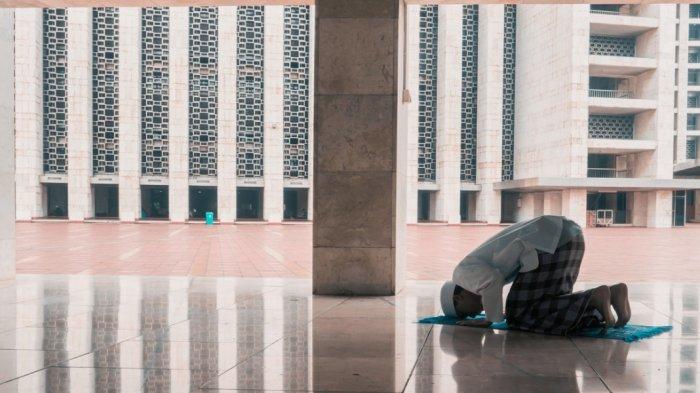 Jam Sholat Dhuha Hari Ini Malang. Bacaan Surat-surat Pendek untuk Sholat Dhuha Menurut Hadist