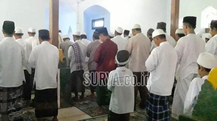 Waktu Sholat Idul Fitri Surabaya. Jadwal Sholat Idul Fitri 2019 di Masjid Al Akbar Surabaya Jawa