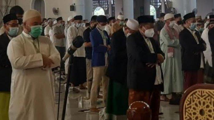 Sholat Idul Fitri Jam Berapa Di Surabaya. Jadwal Sholat Idul Fitri 1443 H di Balai Kota Surabaya, Lengkap