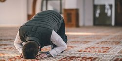 Qunut Dalam Shalat Witir Hukumnya. Doa Qunut Salat Subuh, Witir dan Qunut Nazilah, Ketahui Hukum