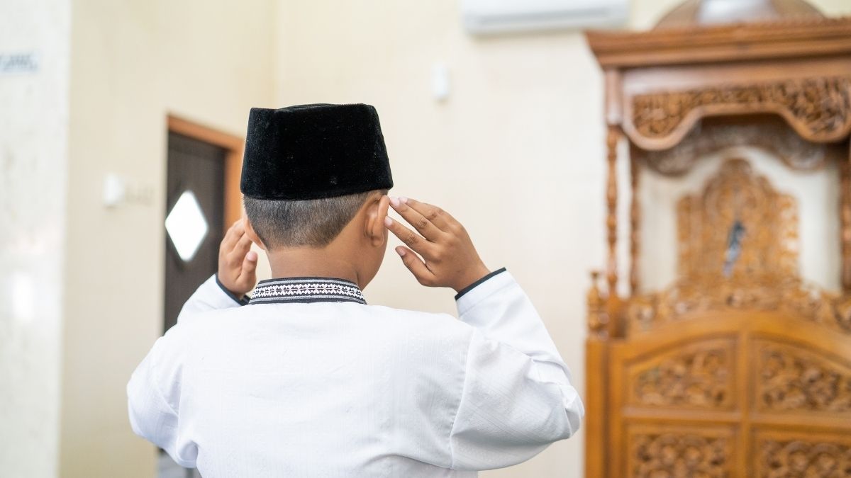 Ketentuan Dan Tata Cara Sholat Jenazah Laki-laki Adalah Nomor. Tata Cara Shalat Jenazah: Syarat Sah, Rukun, Bacaan, Doa Dan