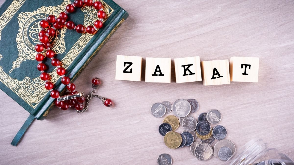 Pengertian Zakat Mal Dan Contohnya. Pengertian Zakat Mal: Syarat dan Cara Menghitungnya